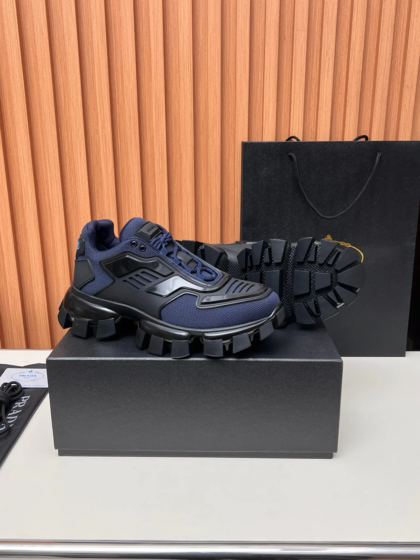 Women's Sneakers PRADA 17955144