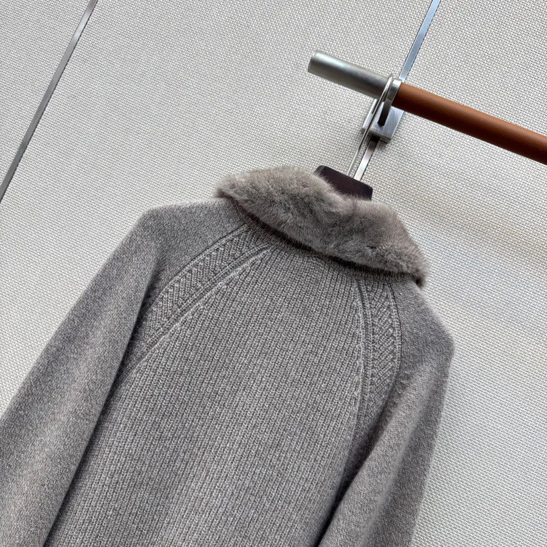 Women's Jumpers And Sweaters LORO PIANA 18398319