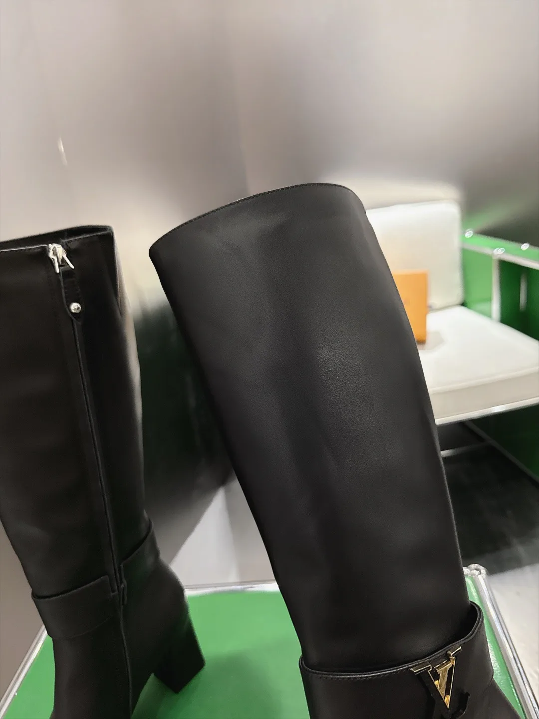 Women's Boots LOUIS VUITTON 18053339