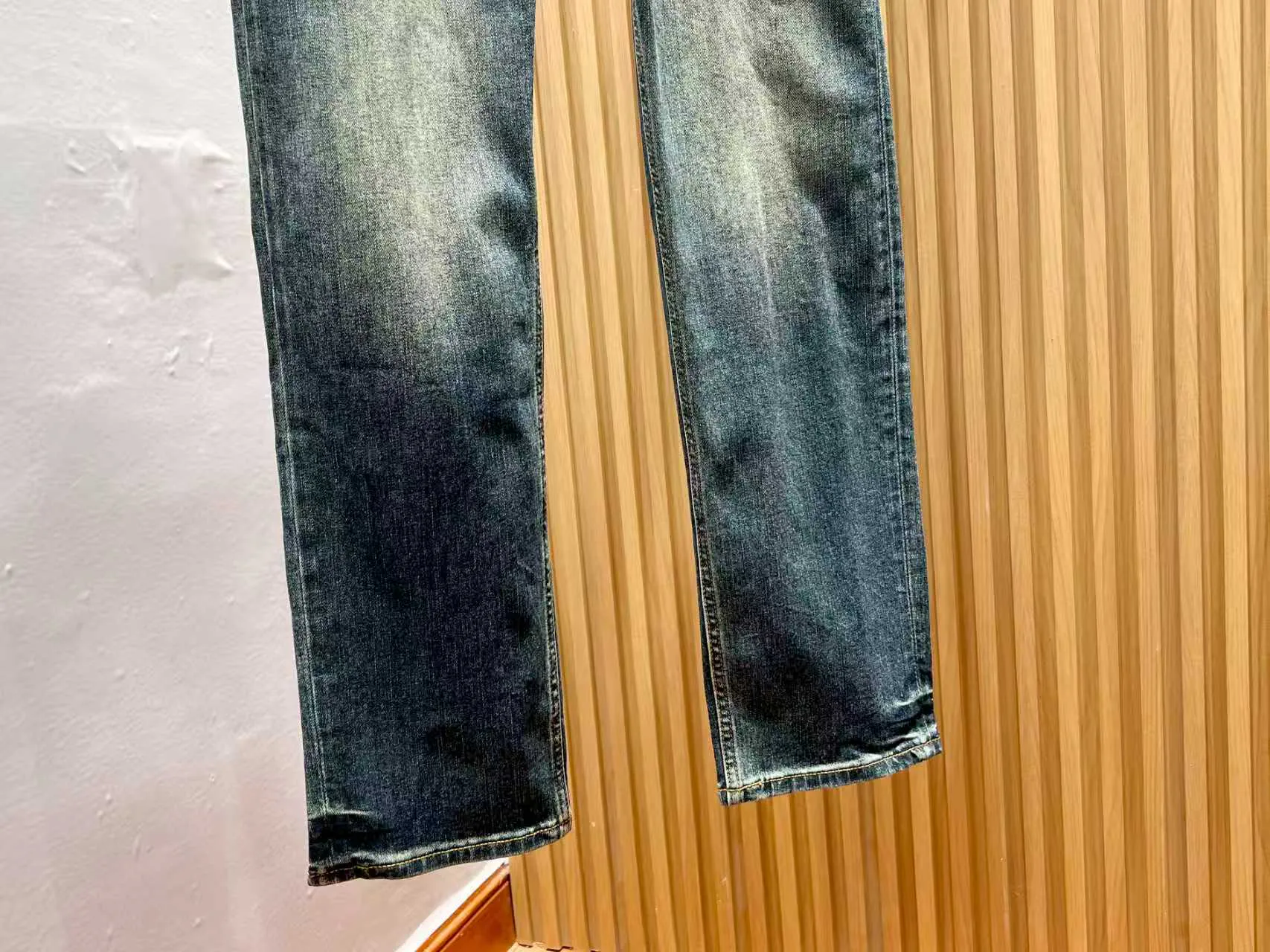 Men's Jeans LOUIS VUITTON 18084591