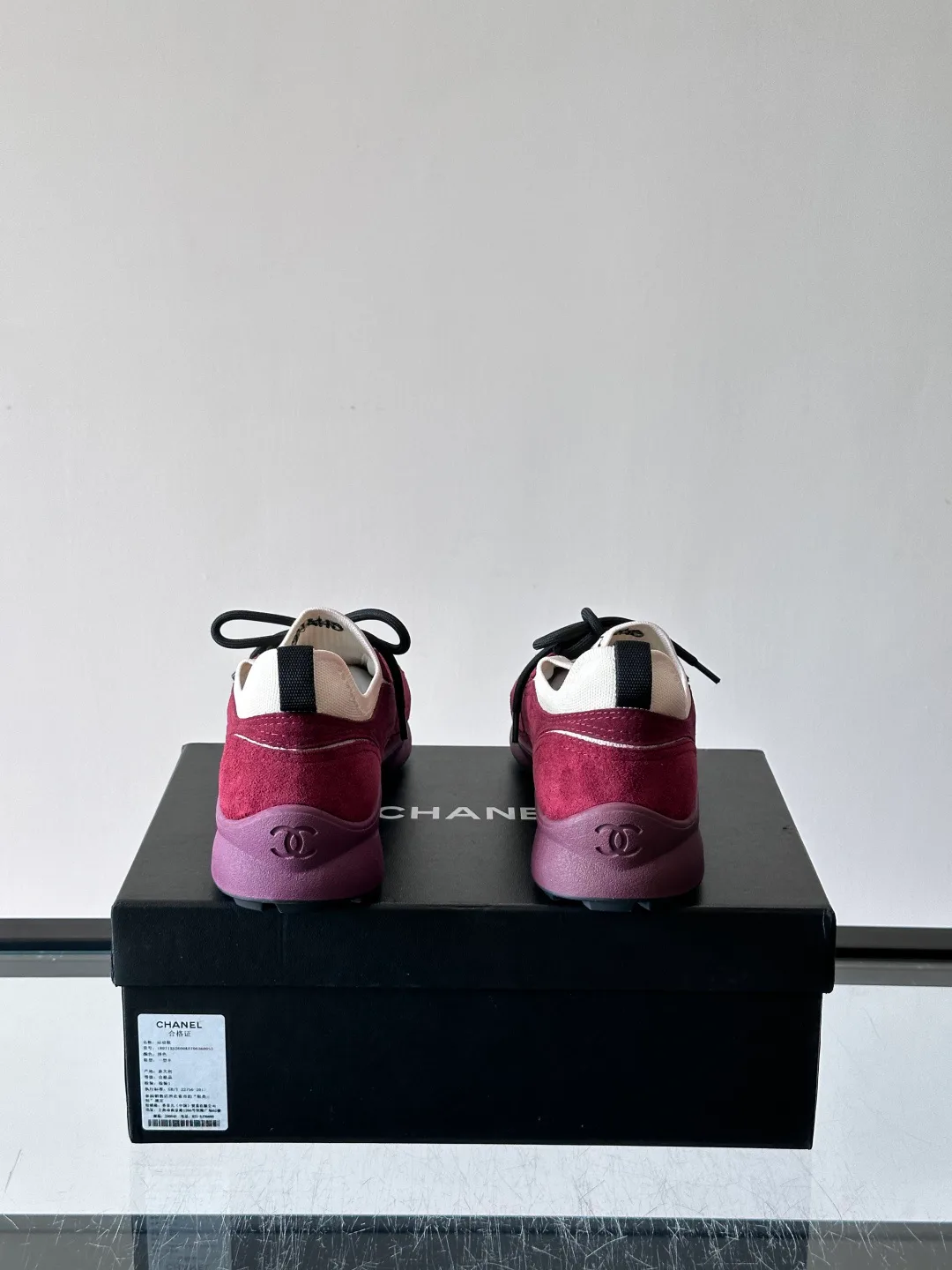 Women's Sneakers CHANEL 18079220