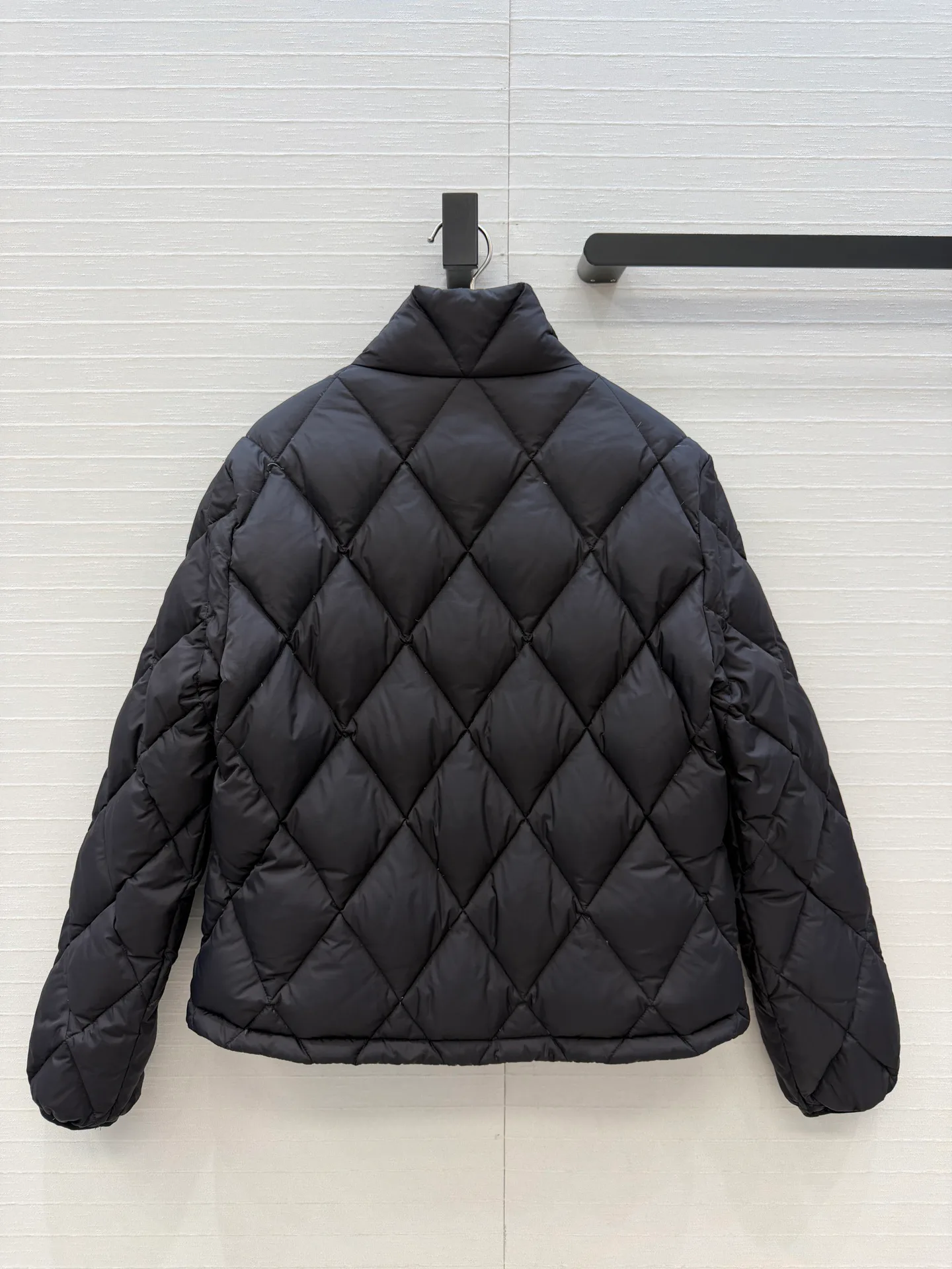 Women's Jackets And Down Jackets BURBERRY 18325227