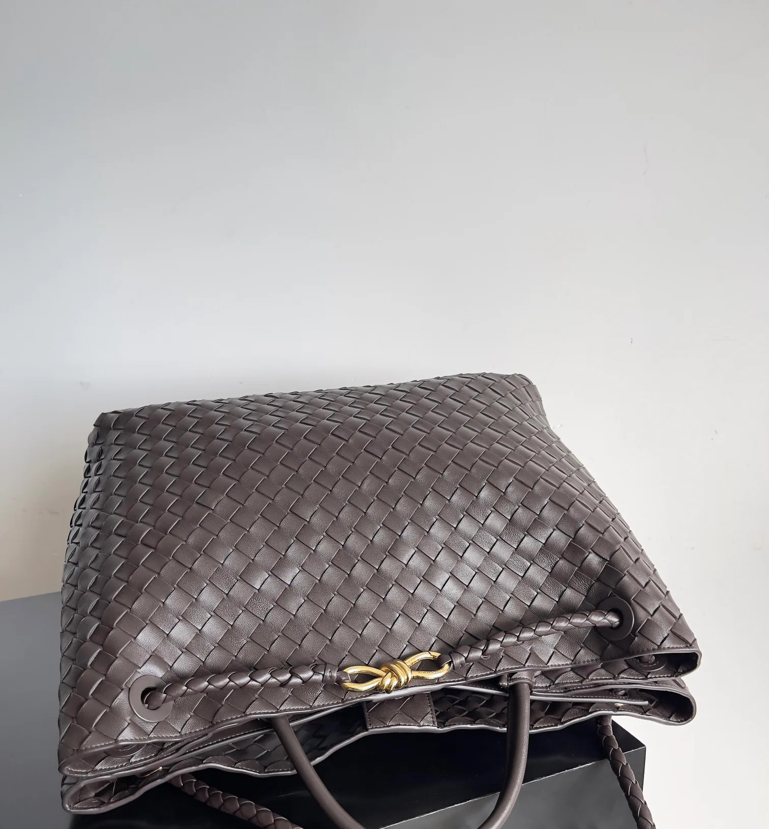 Women's Classic Handbags BOTTEGA VENETA 17972836