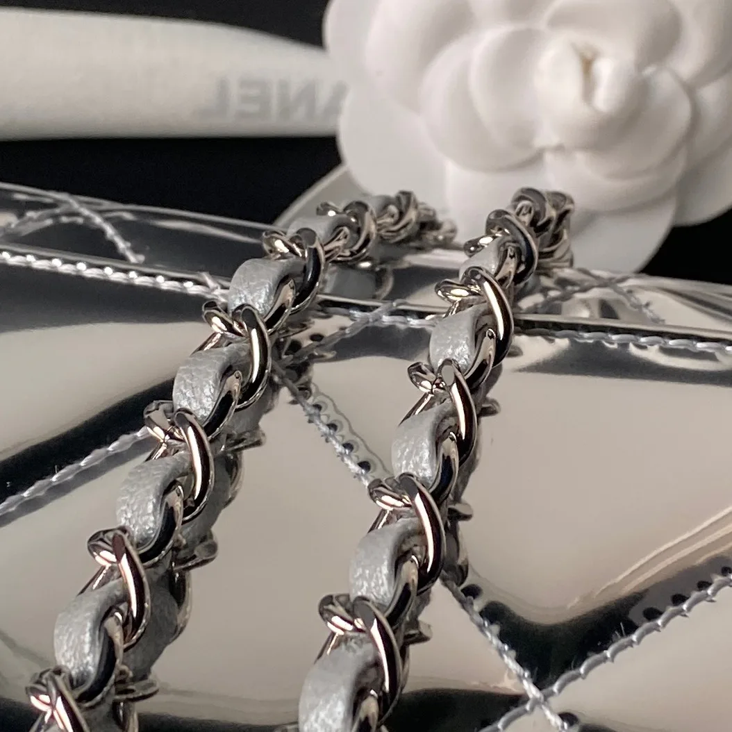 Women's Classic Handbags CHANEL 18207725