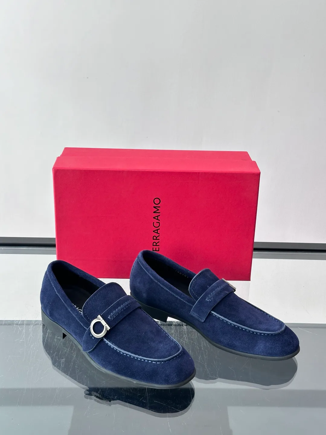 Men's Loafers And Dress Shoes SALVATORE FERRAGAMO 18079454