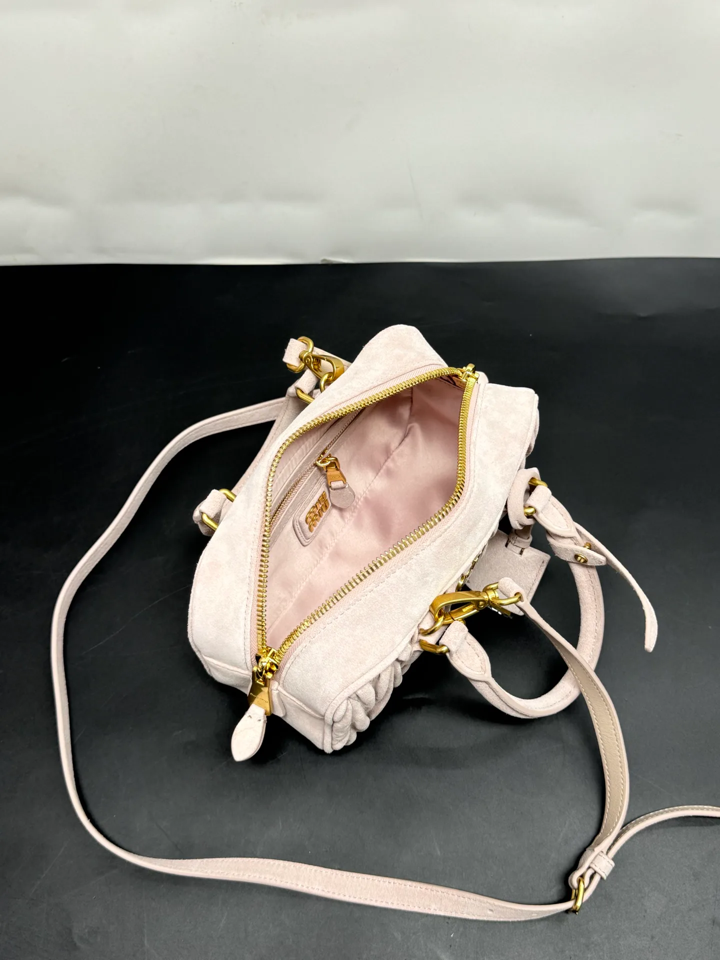 Women's Classic Handbags MIU MIU 17999177