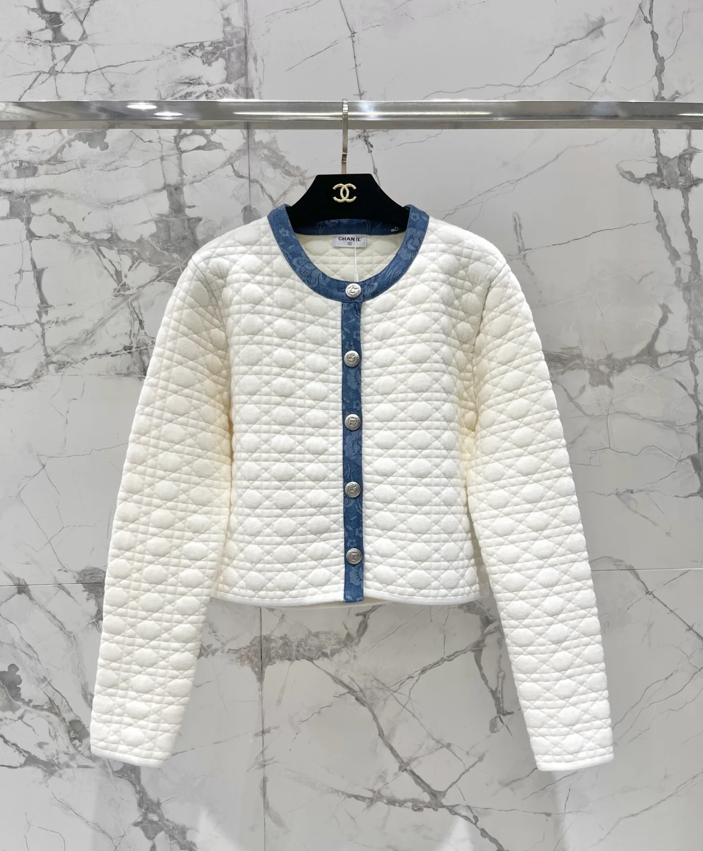 Women's Jumpers And Sweaters CHANEL 18506453