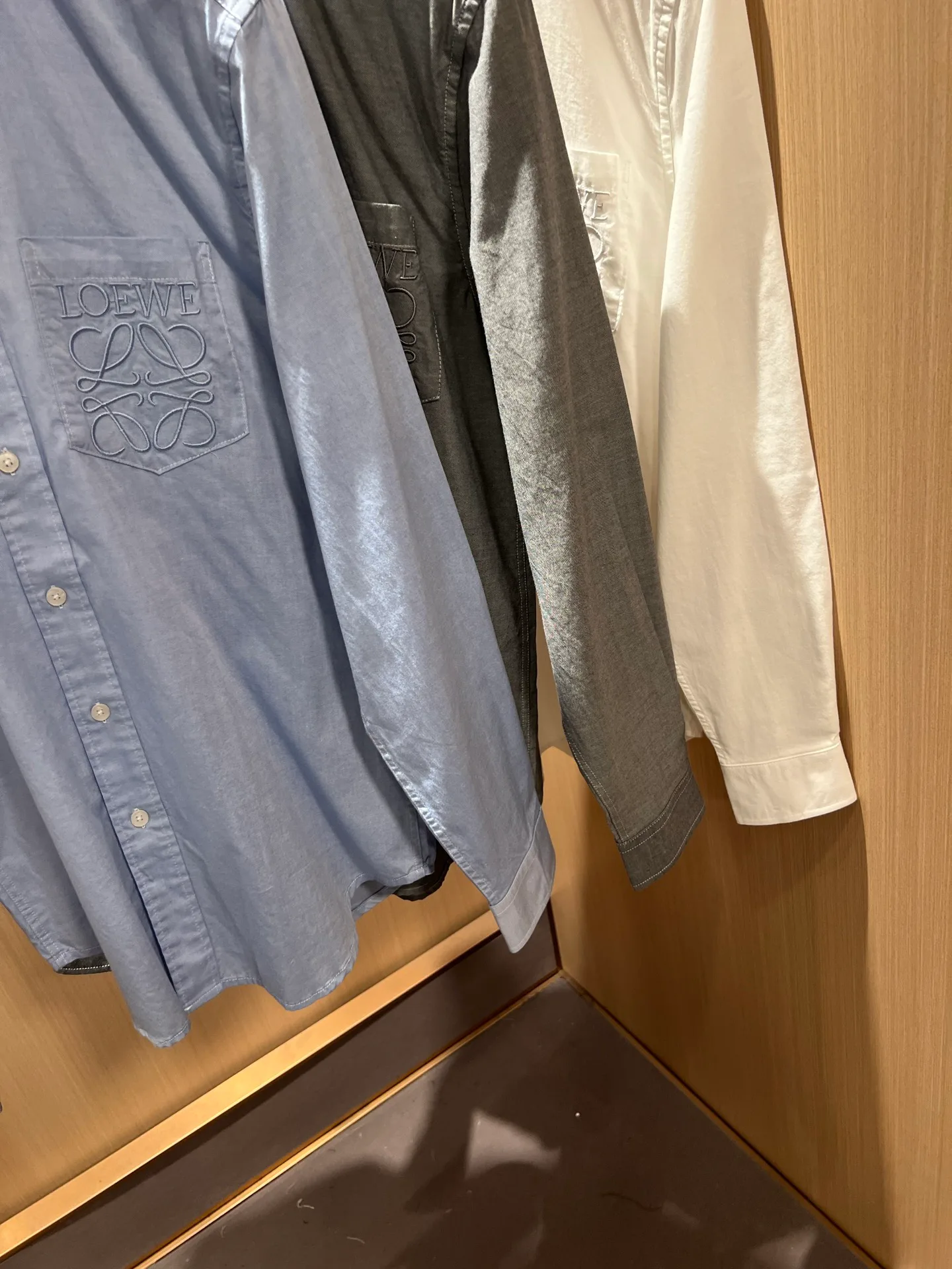 Men's Shirts LOEWE 18395754