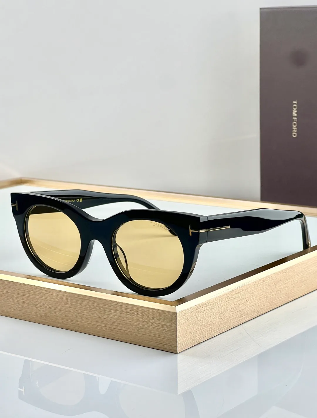 Glasses TOM FORD 17366393