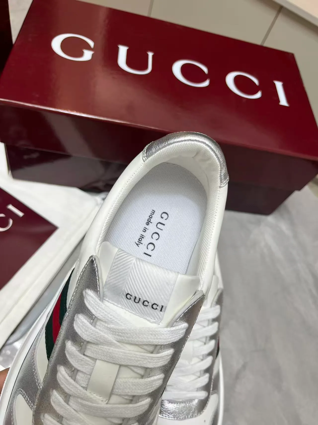 Women's Sneakers GUCCI 17620412
