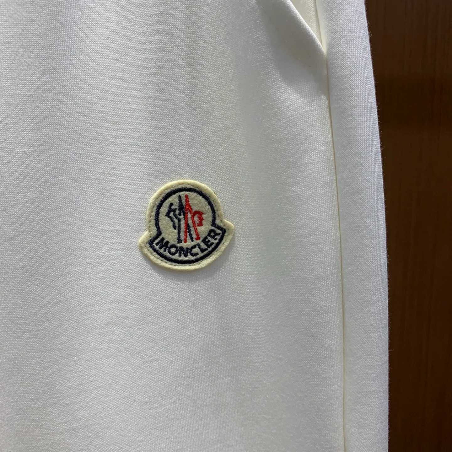 Men's Trousers MONCLER 18098478