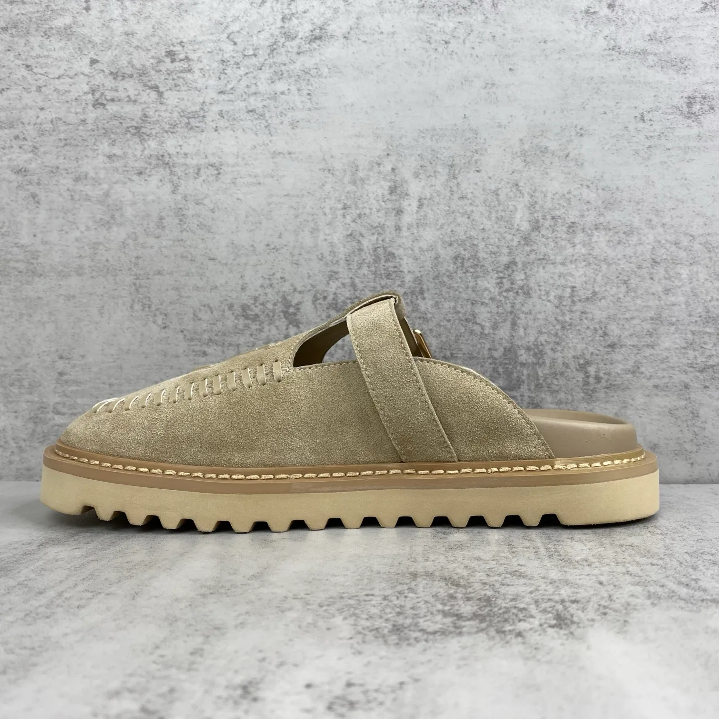 Women's Mules And Clogs LOUIS VUITTON 18464779