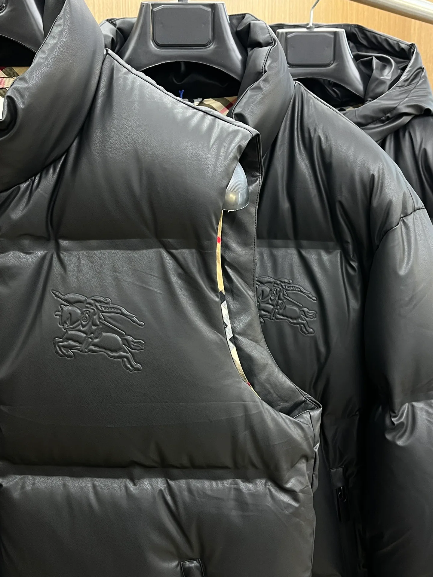 Men's Jackets And Down Jackets BURBERRY 18194609