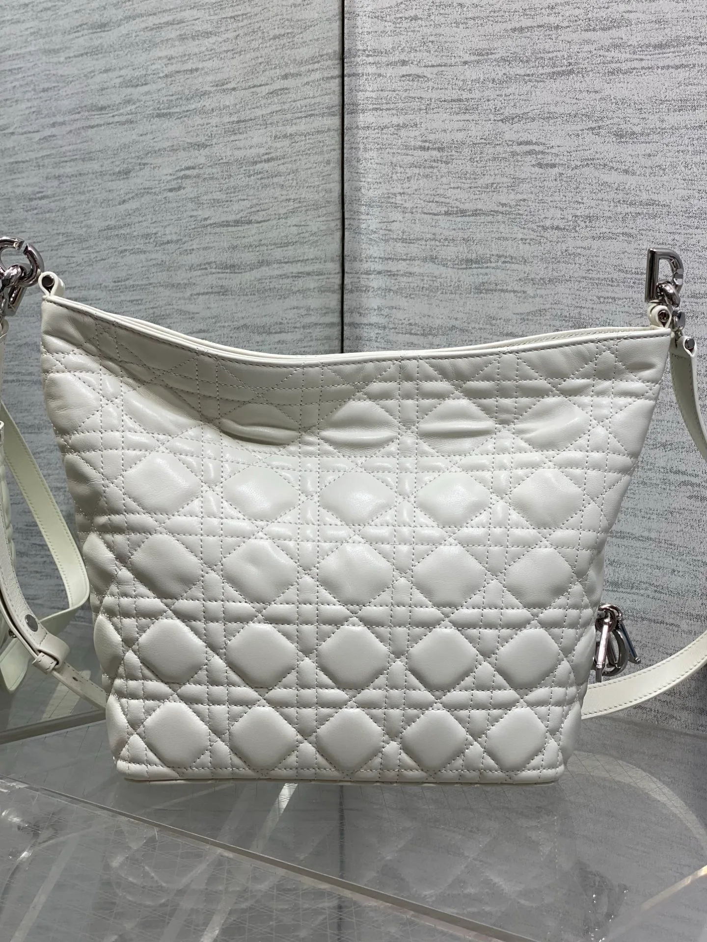 Women's Classic Handbags CHRISTIAN DIOR 17830929