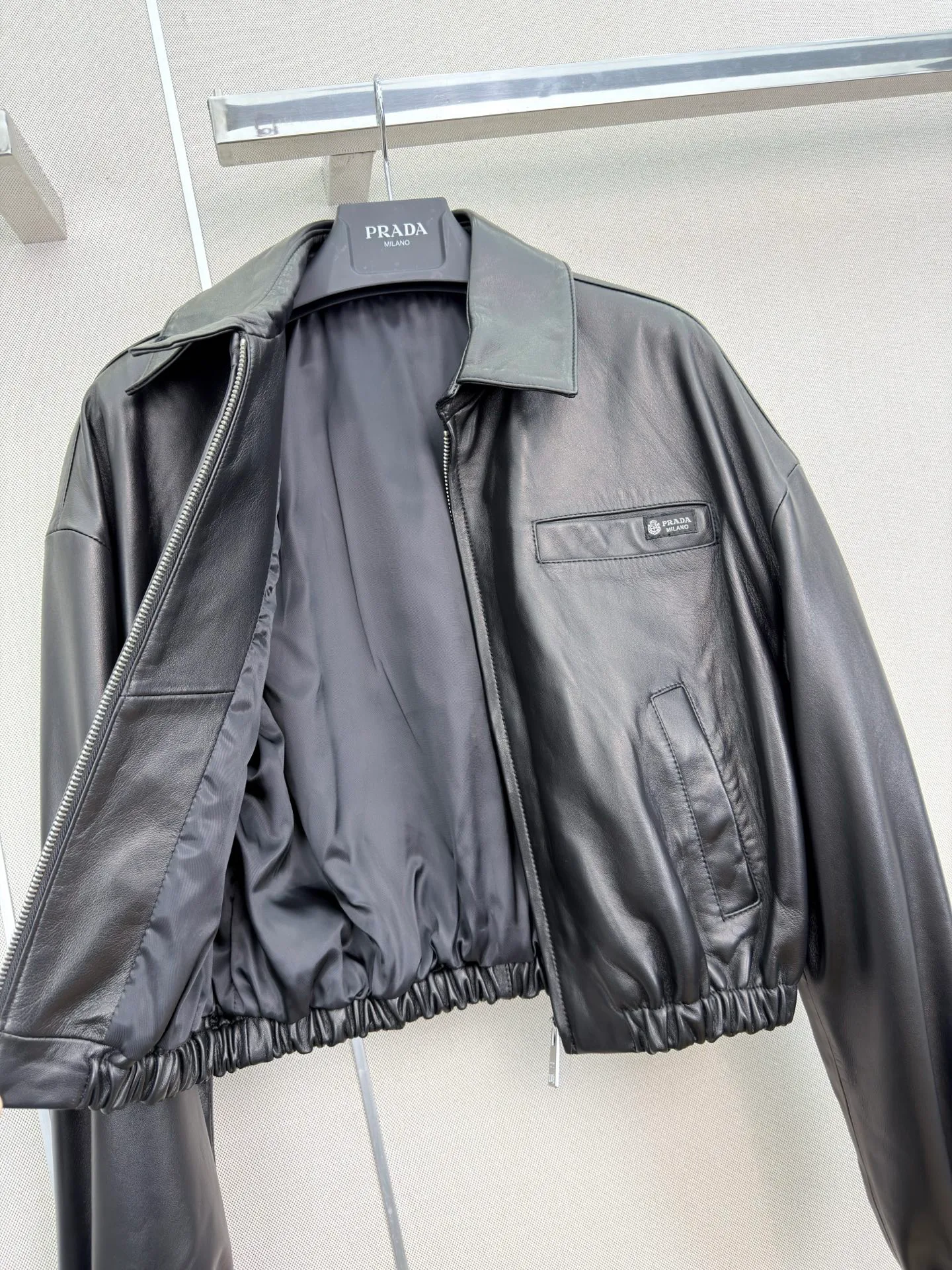Women's Leather Jackets And Sheepskin Coats PRADA 18173056