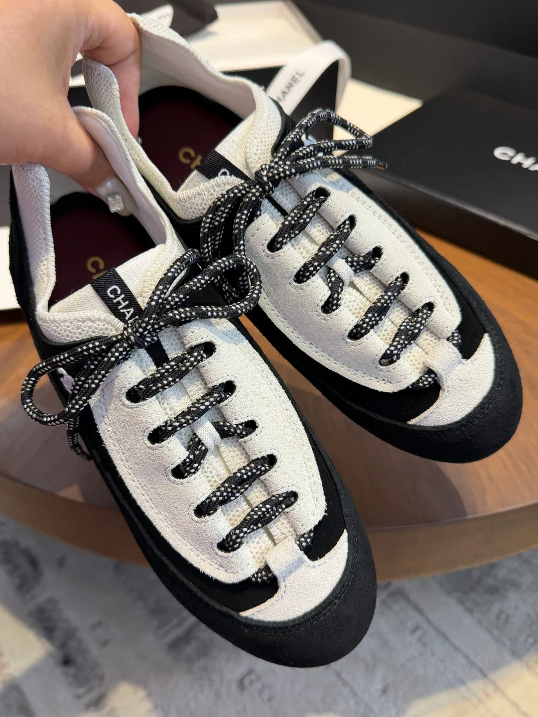 Women's Sneakers CHANEL 17313418