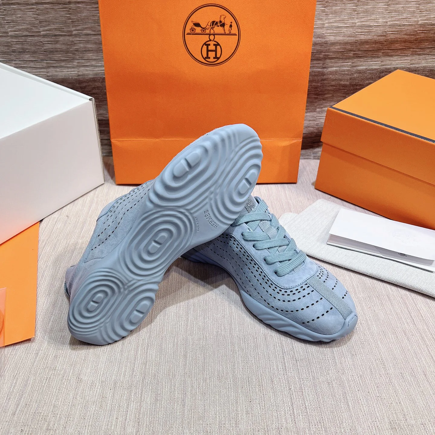 Men's Sneakers HERMES 17749565