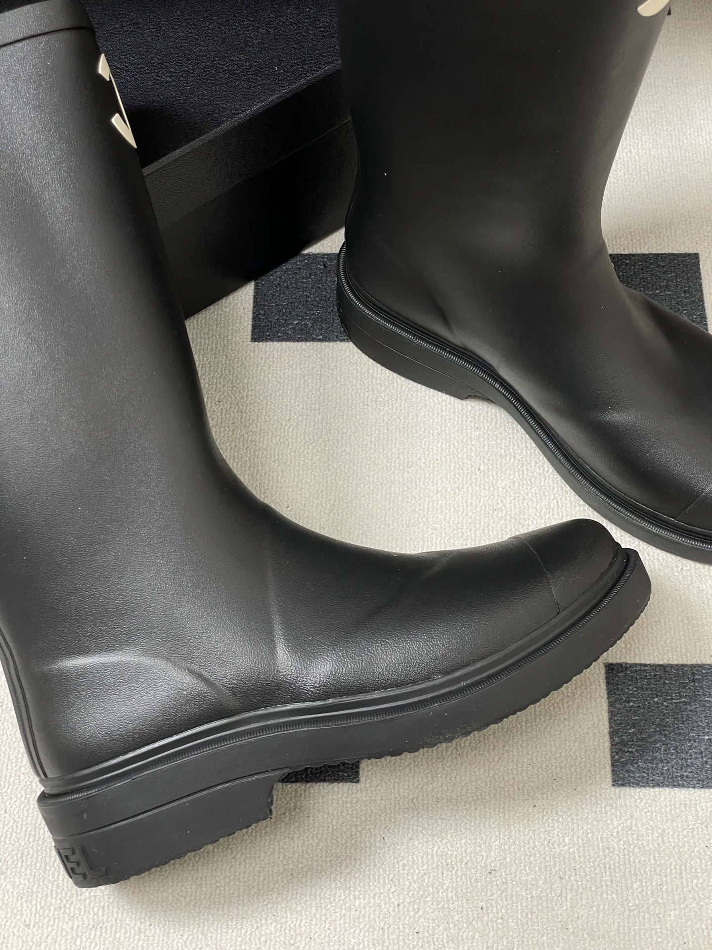 Women's Boots CHANEL 18440888