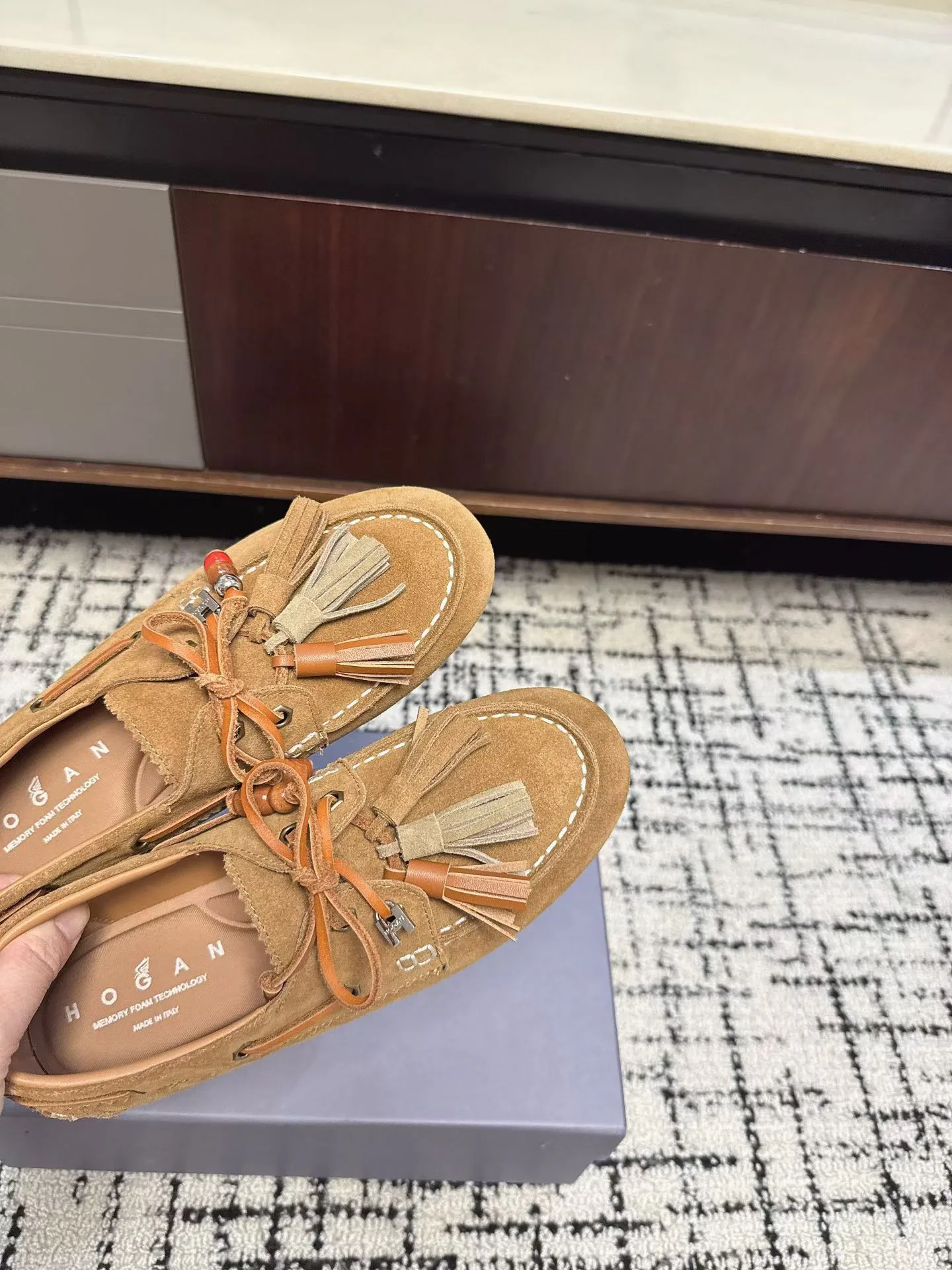 Women's Loafers And Moccasins HOGAN 18034763
