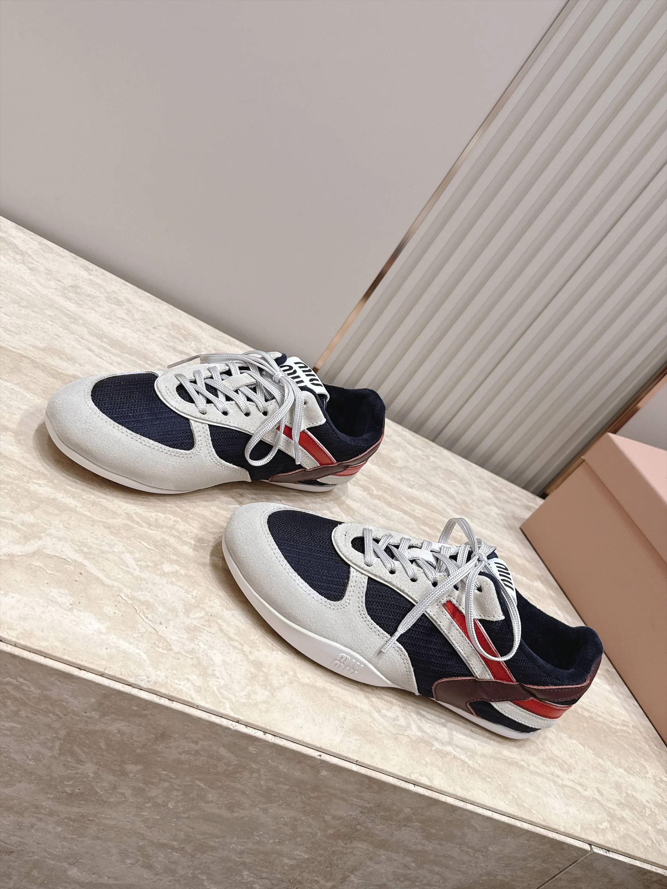 Women's Sneakers MIU MIU 17963746