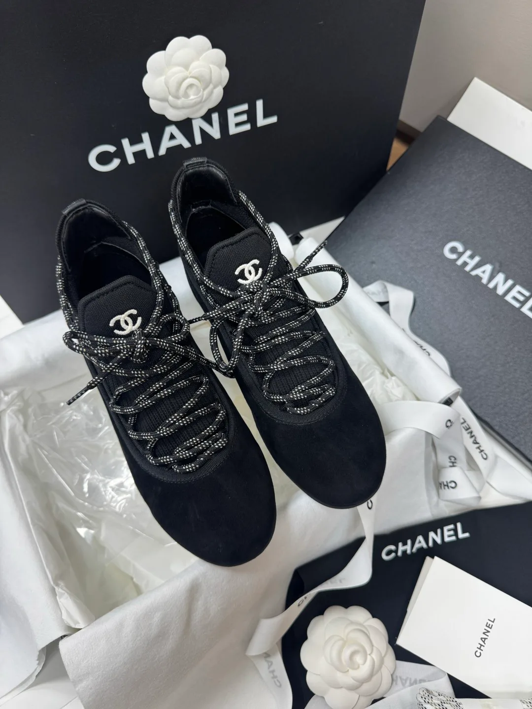 Women's Sneakers CHANEL 17736335