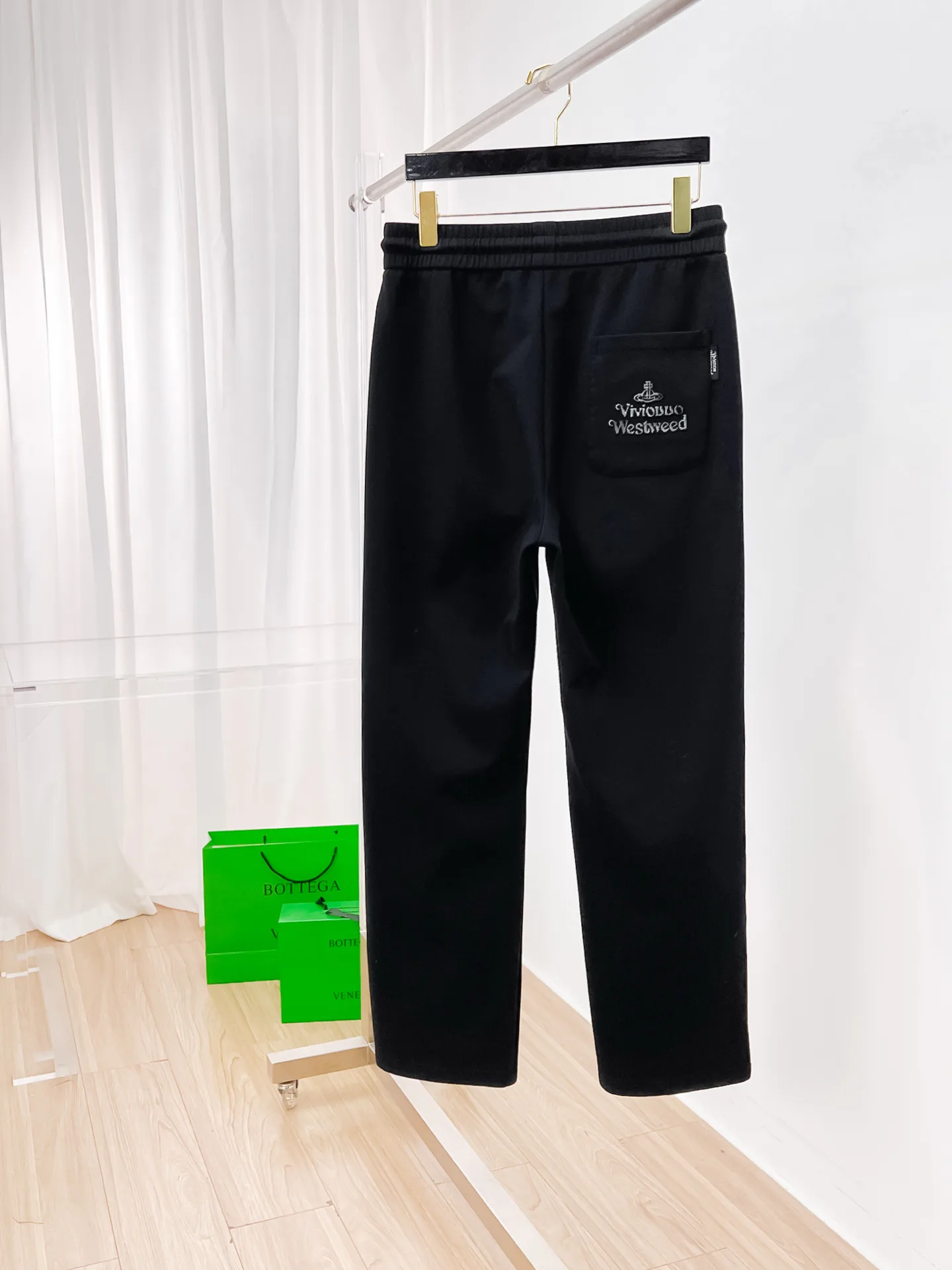 Men's Trousers VIVIENNE WESTWOOD 18399397