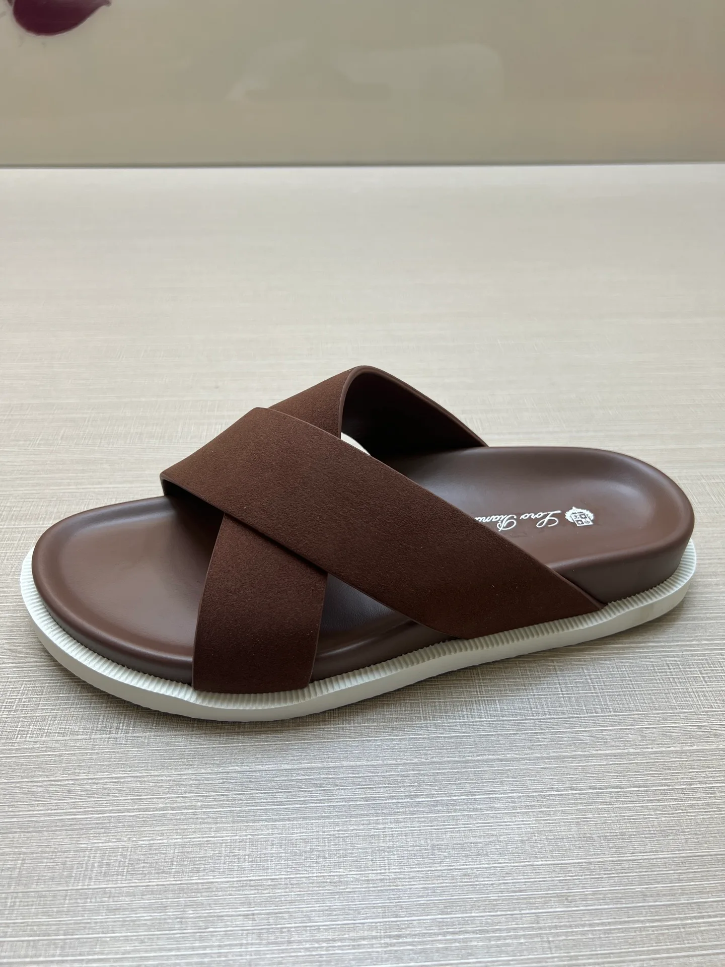 Men's Flip-Flops LORO PIANA 17467071