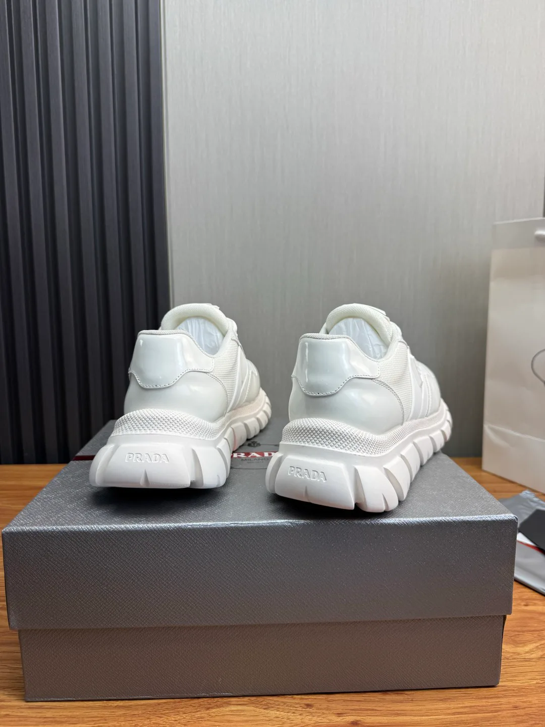 Men's Sneakers PRADA 17814114