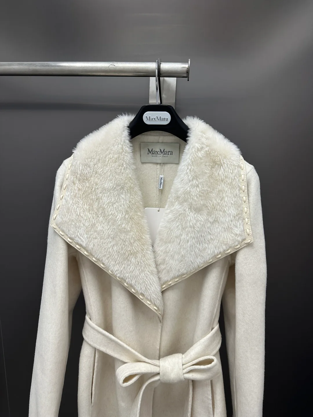 Women's Coats MAX MARA 18456319