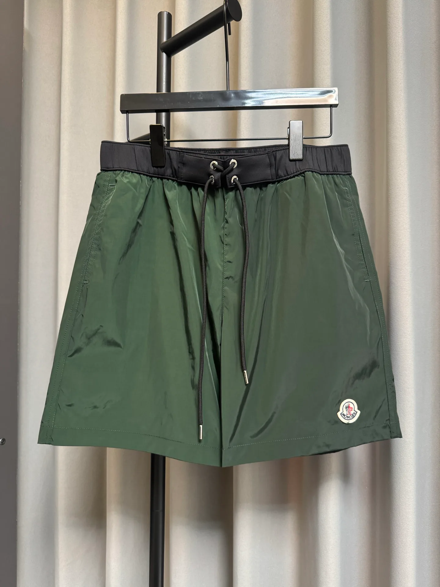 Men's Shorts MONCLER 17420975