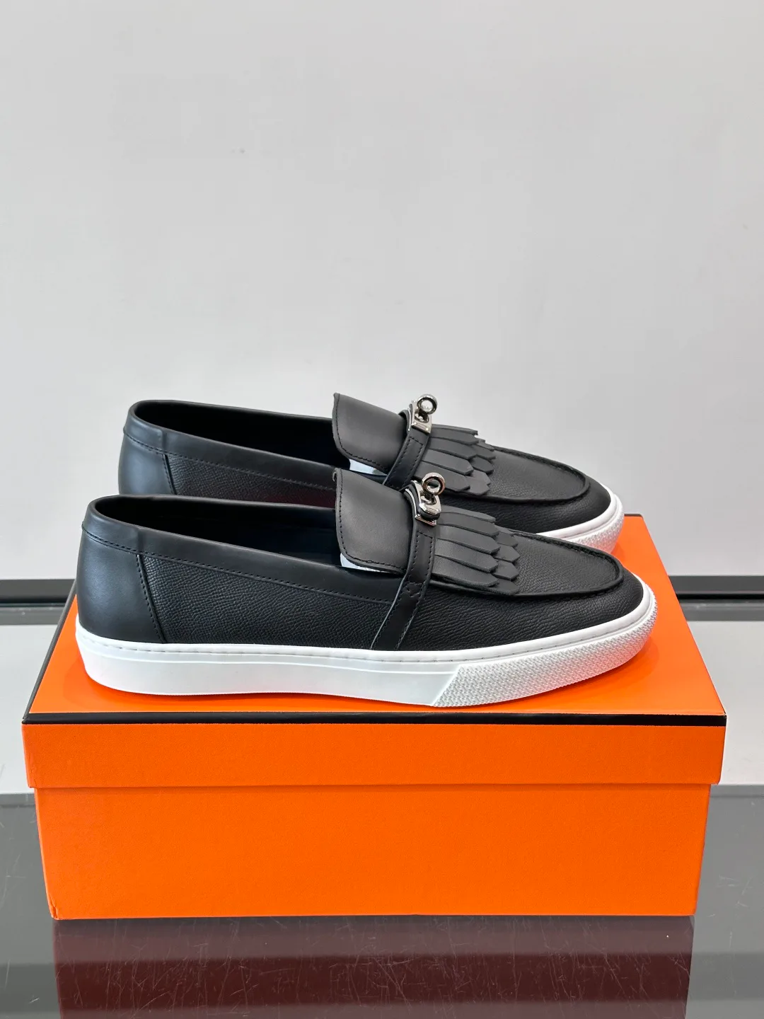 Men's Loafers And Dress Shoes HERMES 18297305