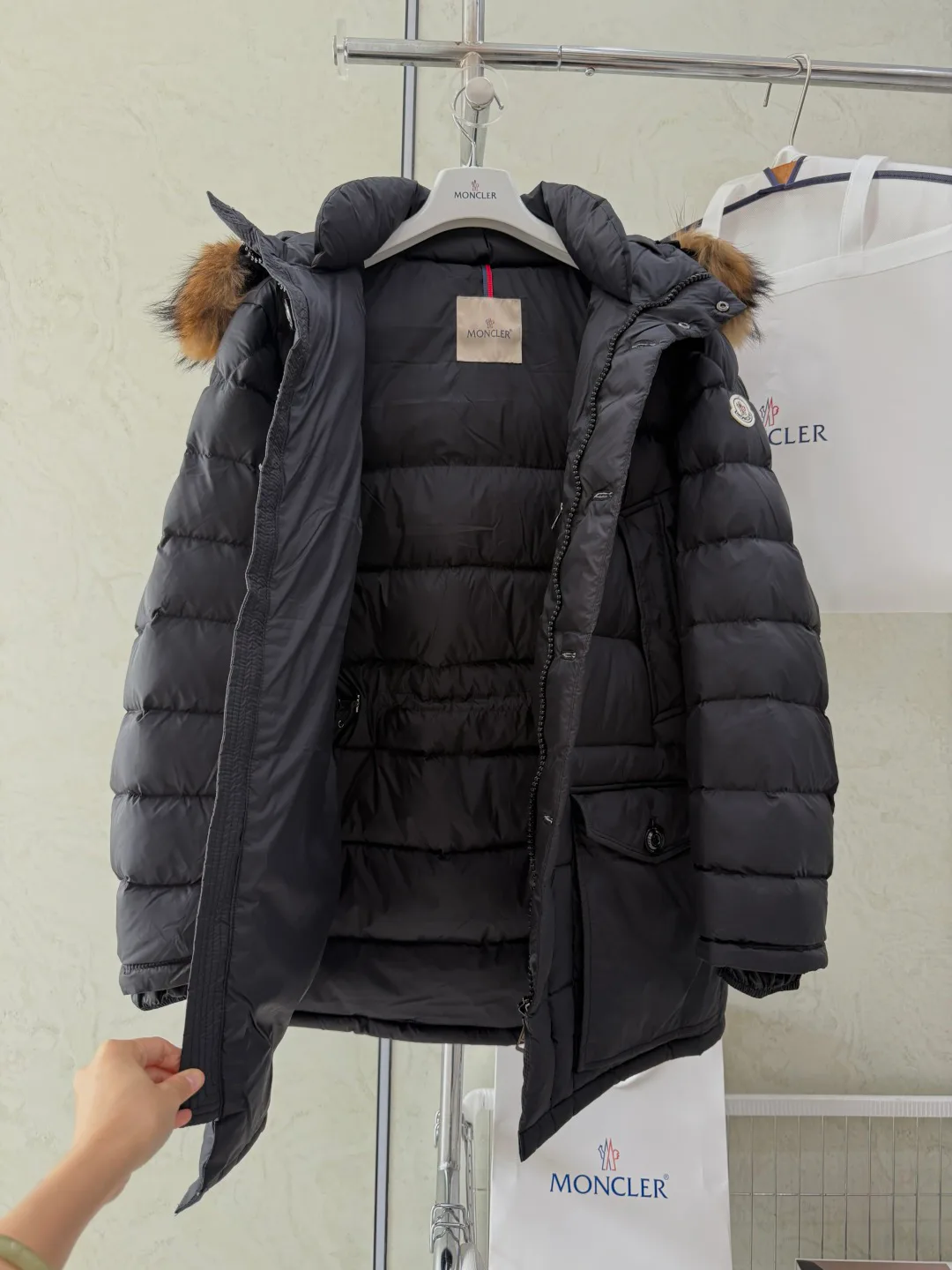 Men's Jackets And Down Jackets MONCLER 18029909