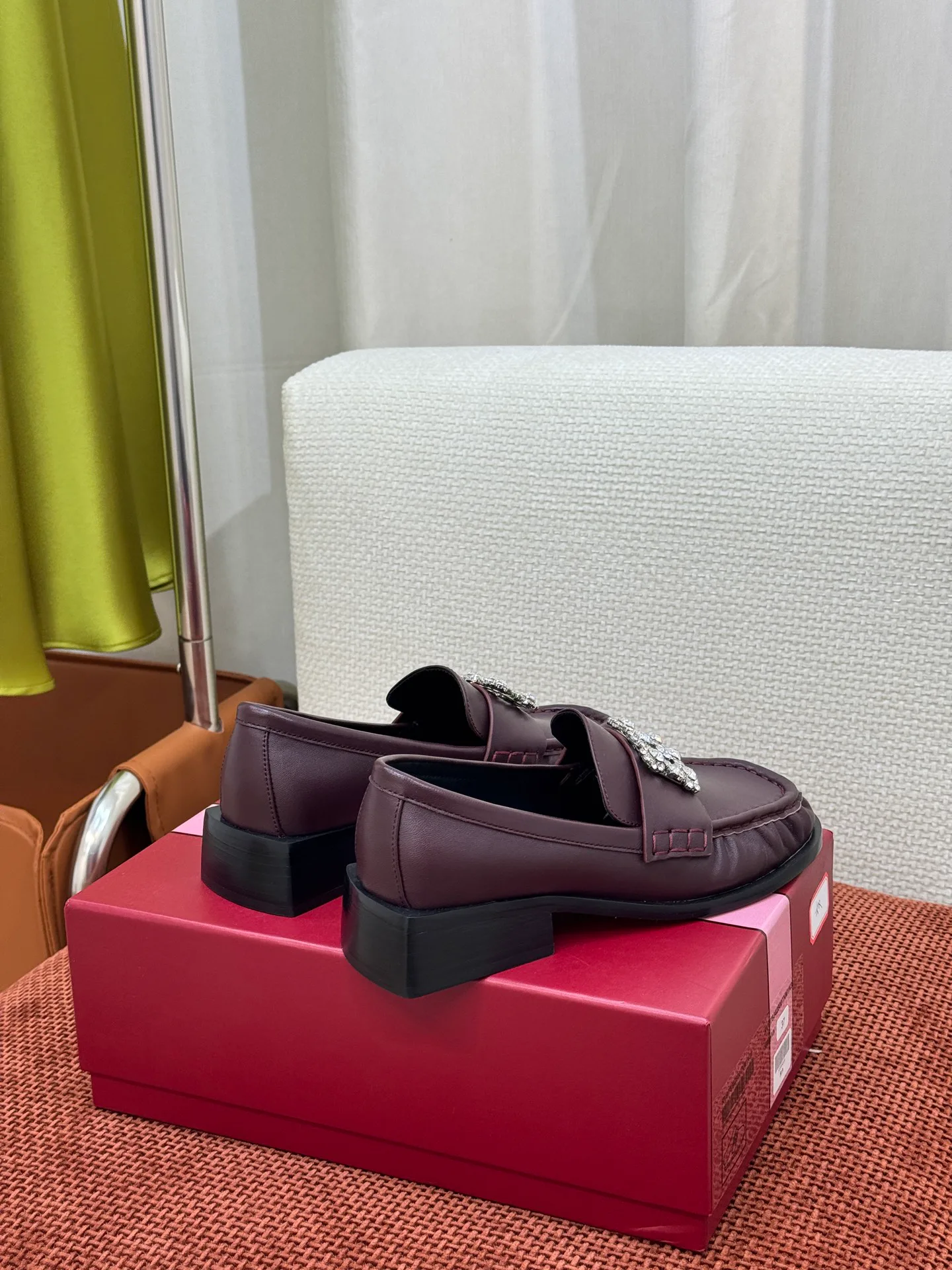 Women's Loafers And Moccasins ROGER VIVIER 18342003