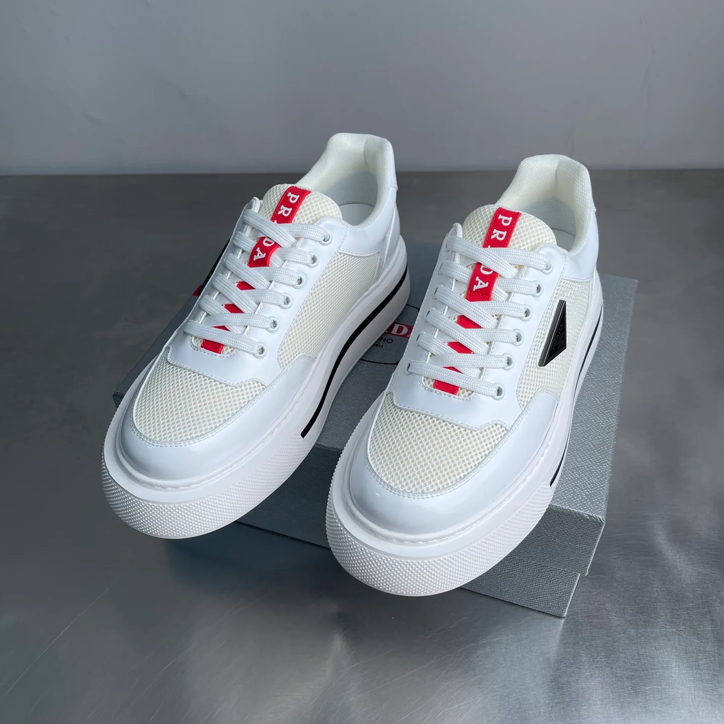 Men's Sneakers PRADA 18385653