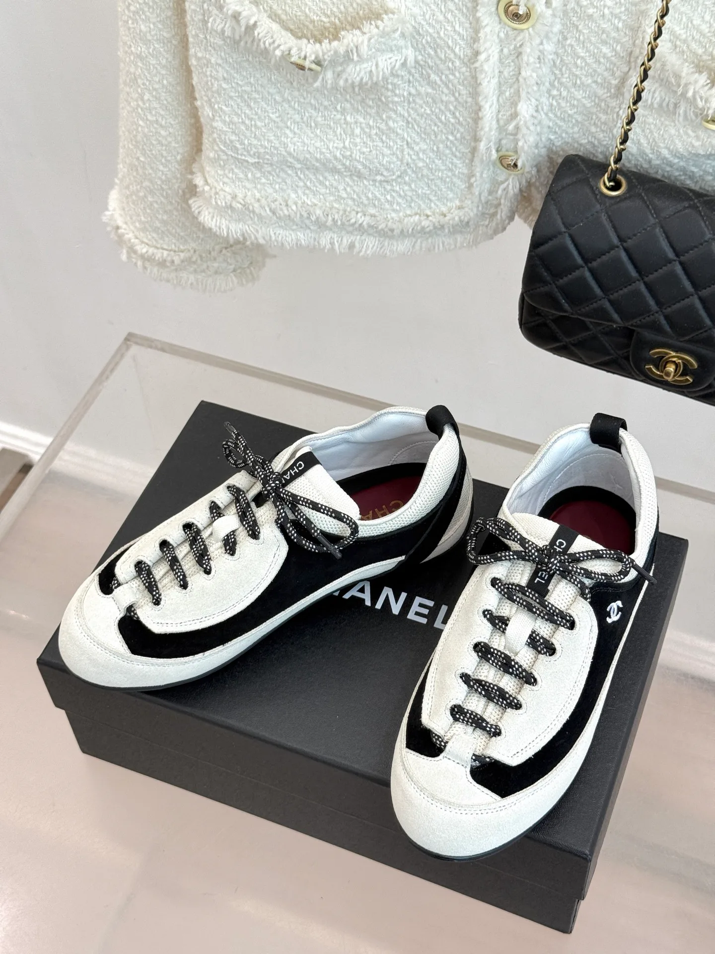 Women's Sneakers CHANEL 17025637