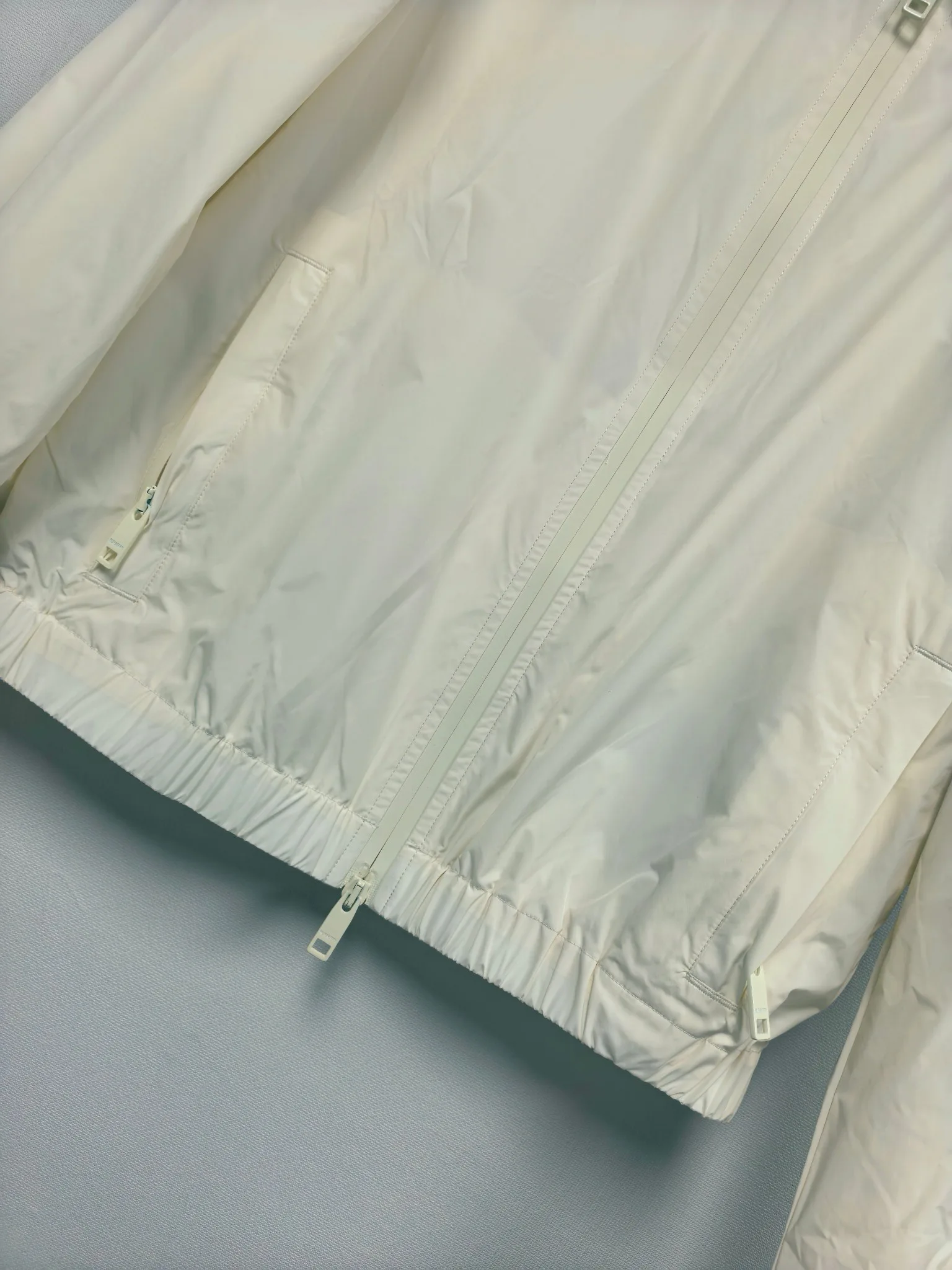Women's Jackets And Down Jackets BURBERRY 18151036