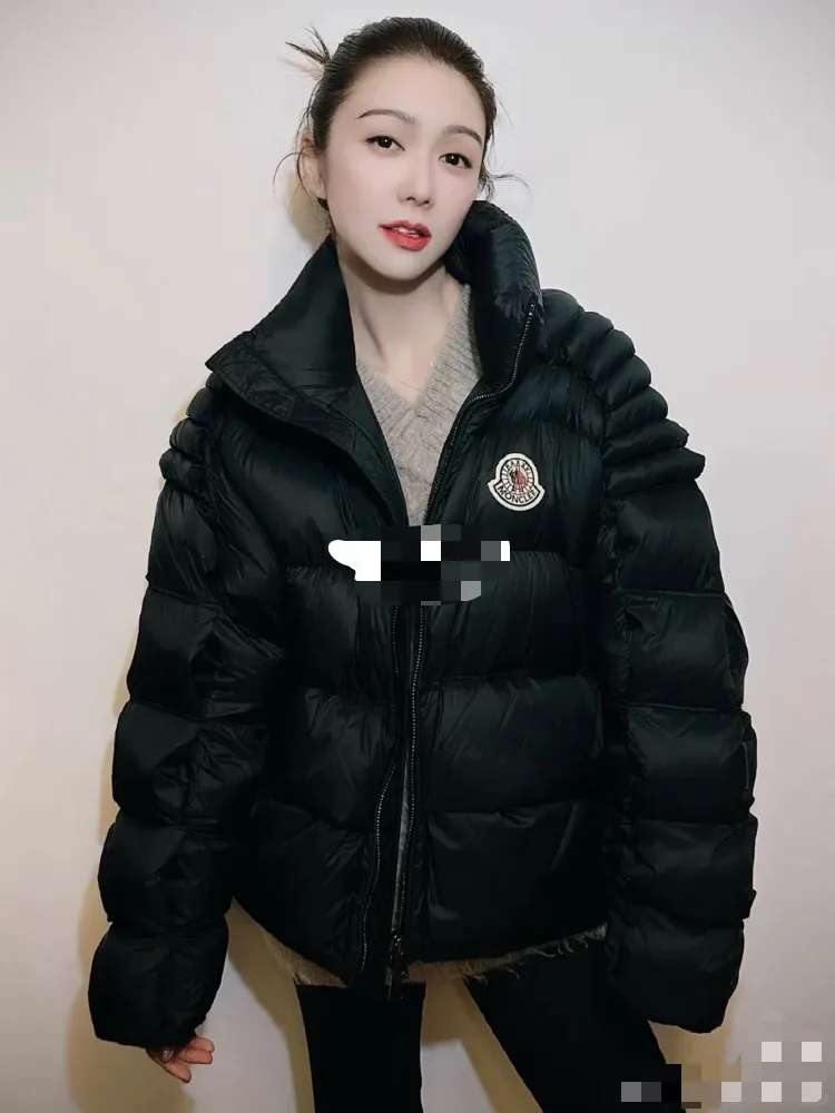 Women's Jackets And Down Jackets MONCLER 17964536