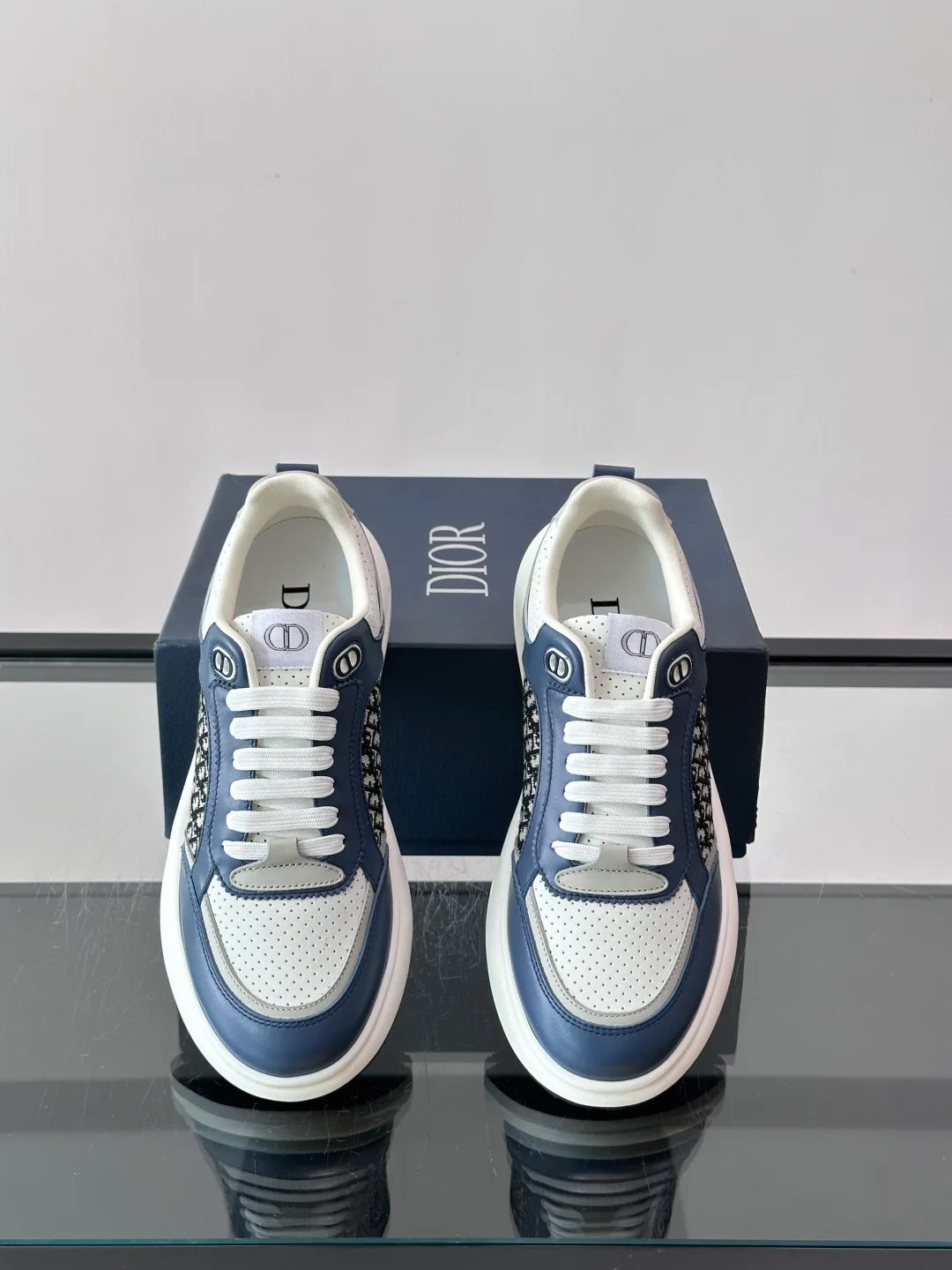 Men's Sneakers CHRISTIAN DIOR 18118594