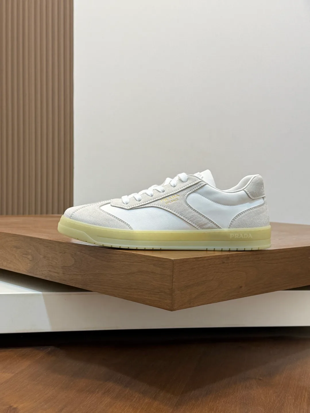Men's Sneakers PRADA 17809350