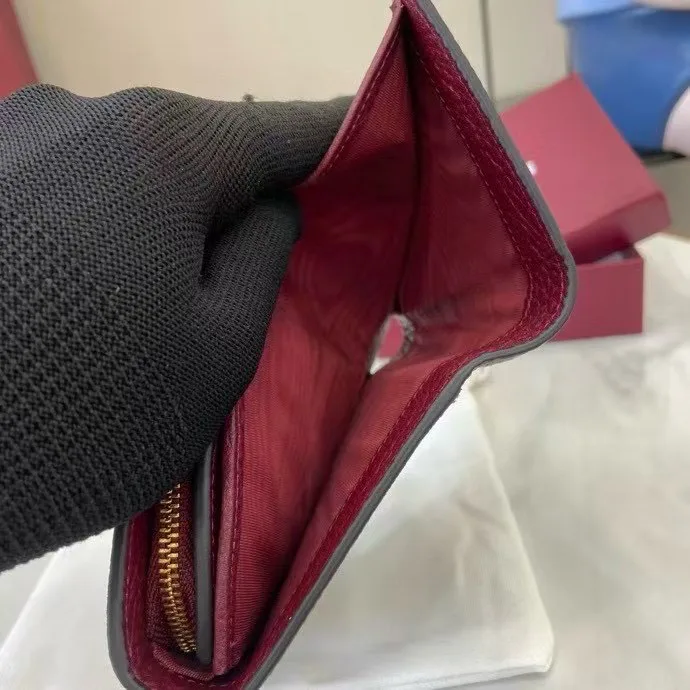 Women's Clutches GUCCI 17904032