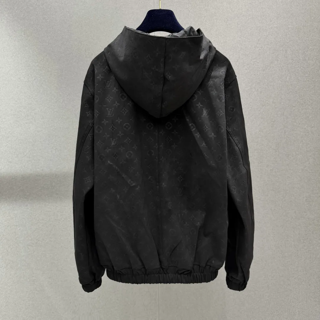 Men's Jackets And Down Jackets LOUIS VUITTON 17721133