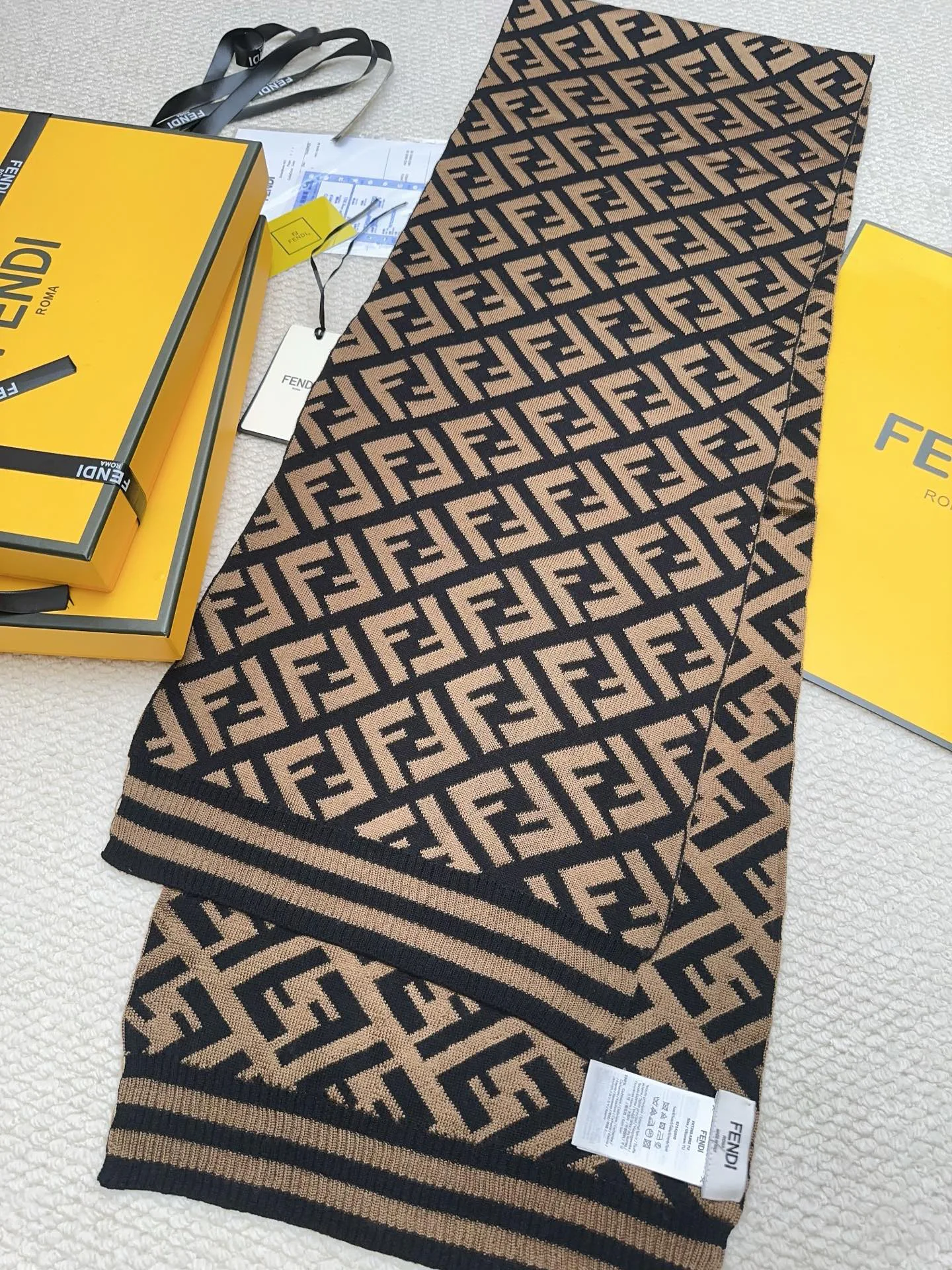 Scarves FENDI 18275097