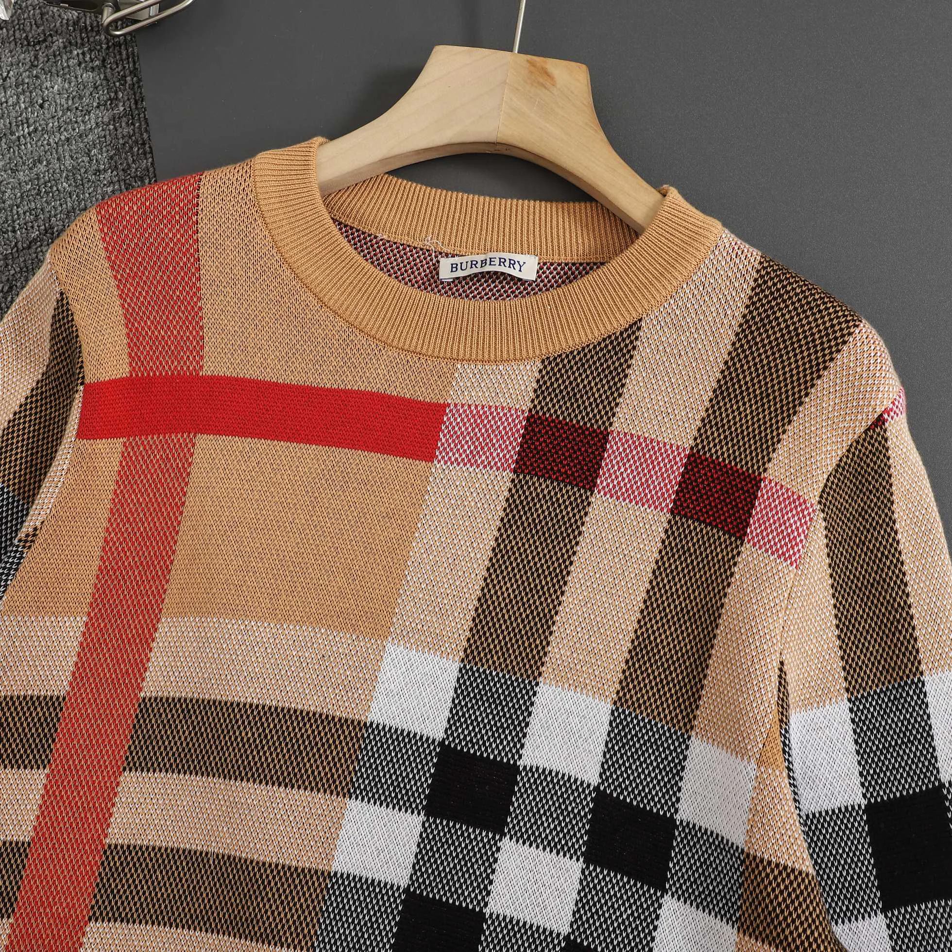 Men's Jumpers And Sweaters BURBERRY 18392297