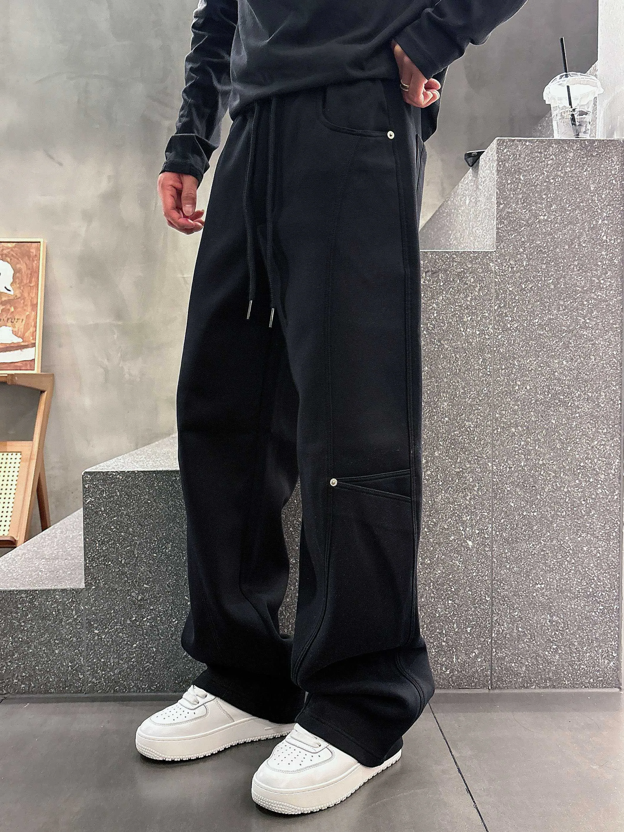 Men's Trousers PRADA 18455329