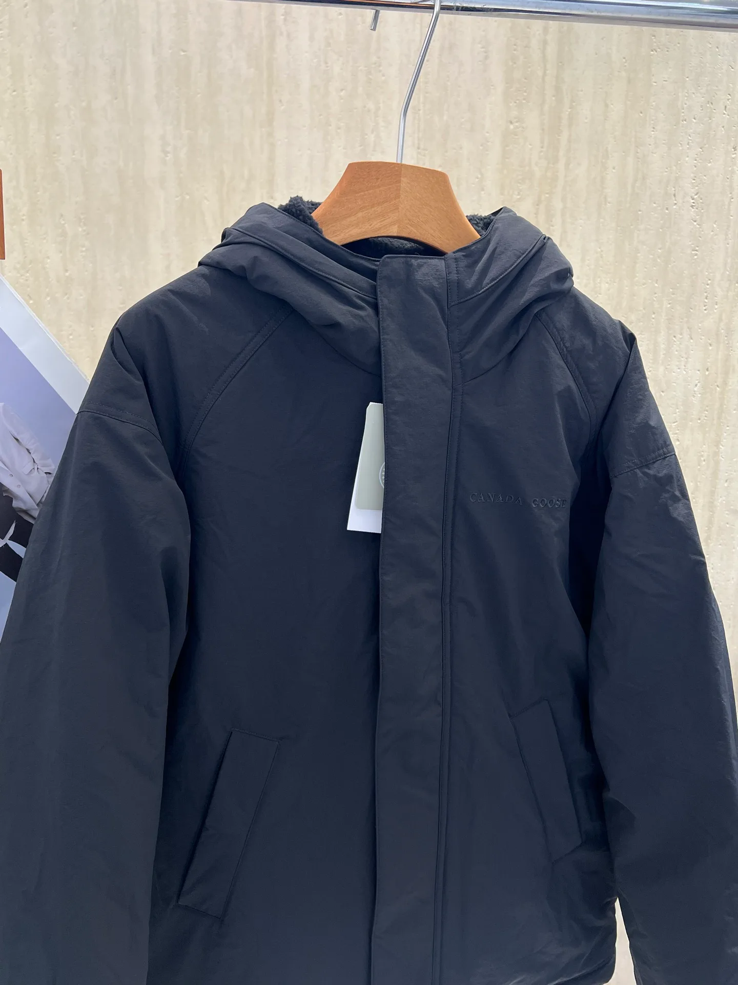 Men's Jackets And Down Jackets CANADA GOOSE 18330536