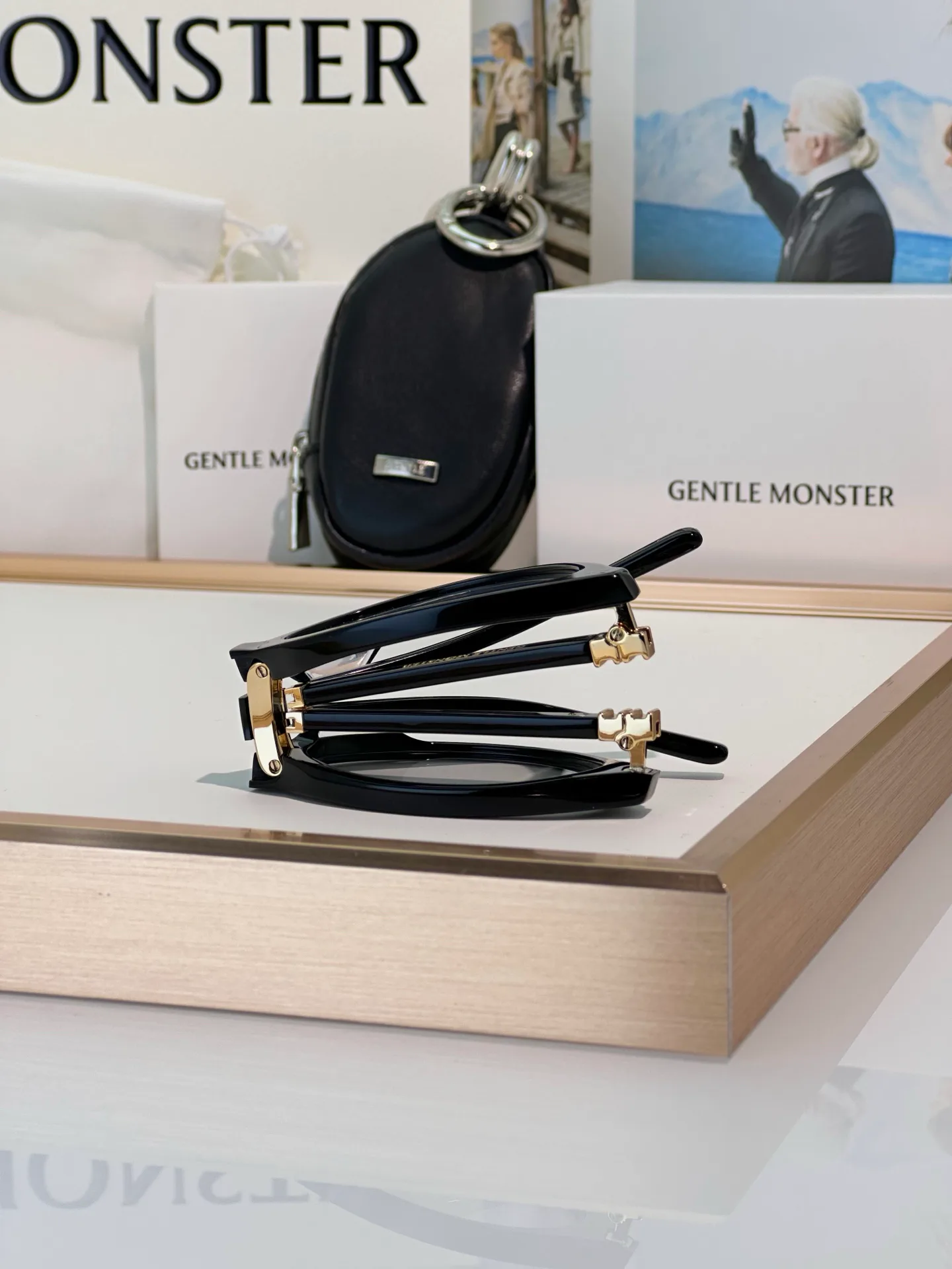 Glasses GENTLE MONSTER 17535227