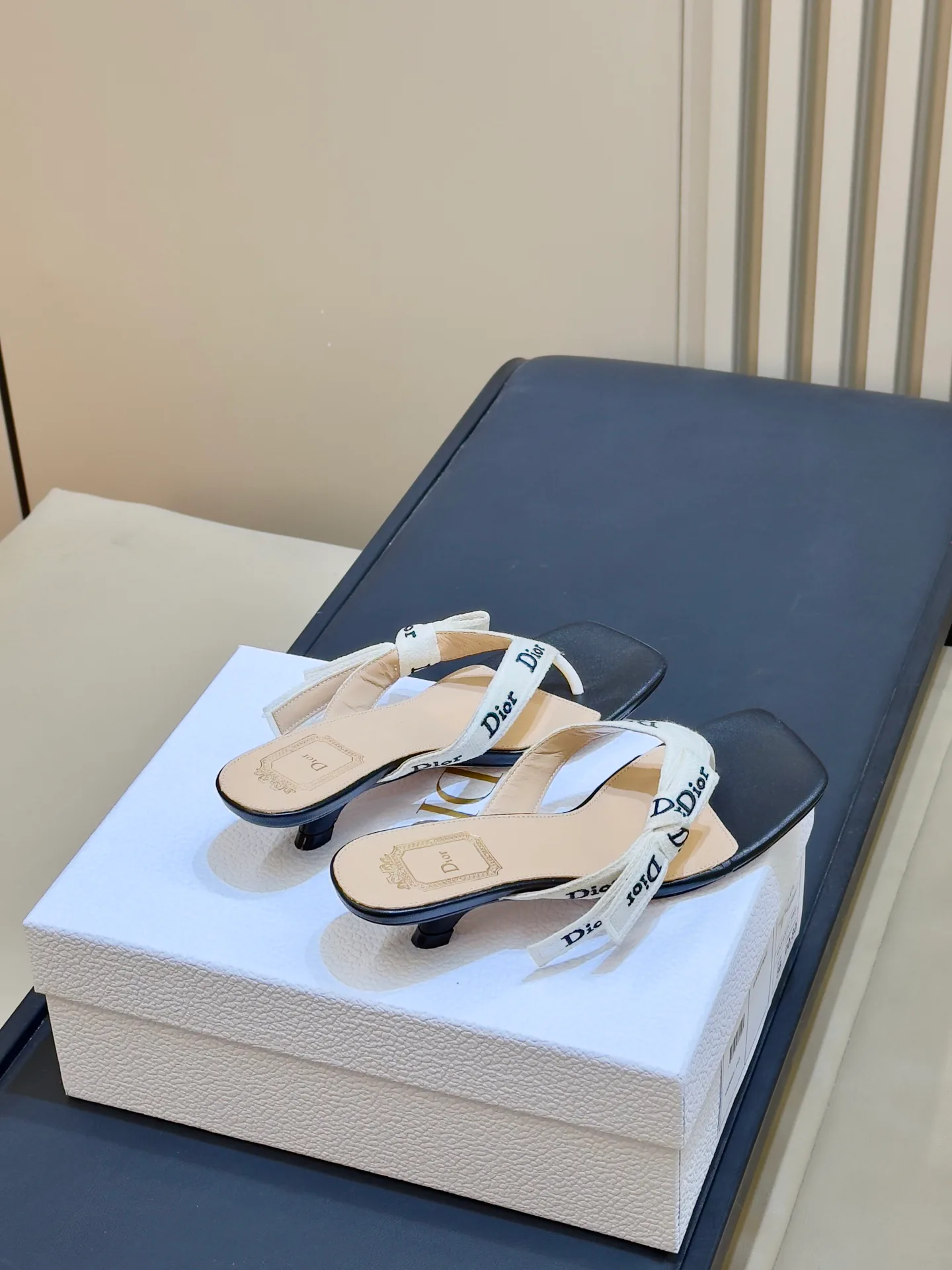 Women's Open-Toe Sandals CHRISTIAN DIOR 18073532