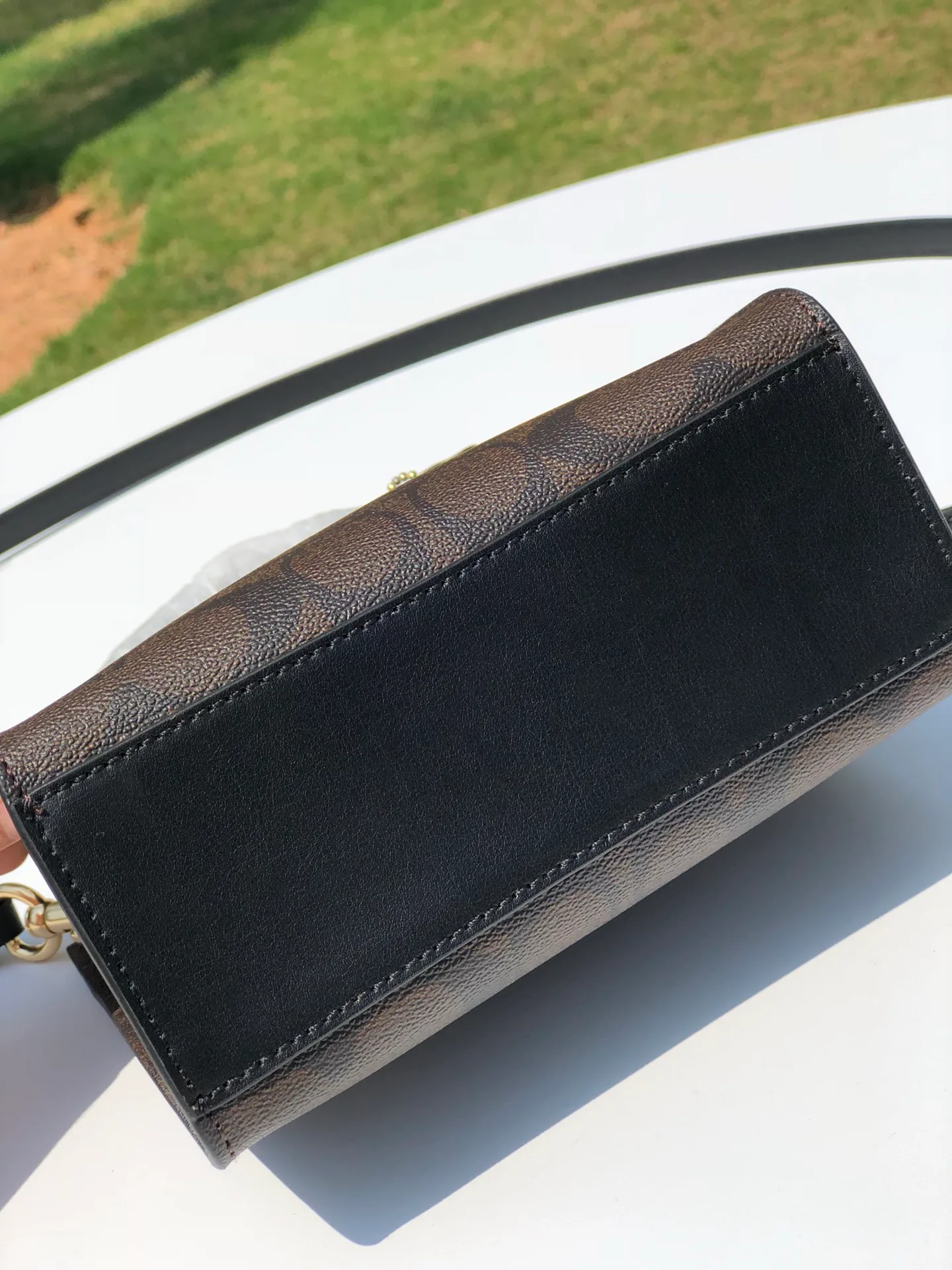 Women's Classic Handbags COACH 17961027
