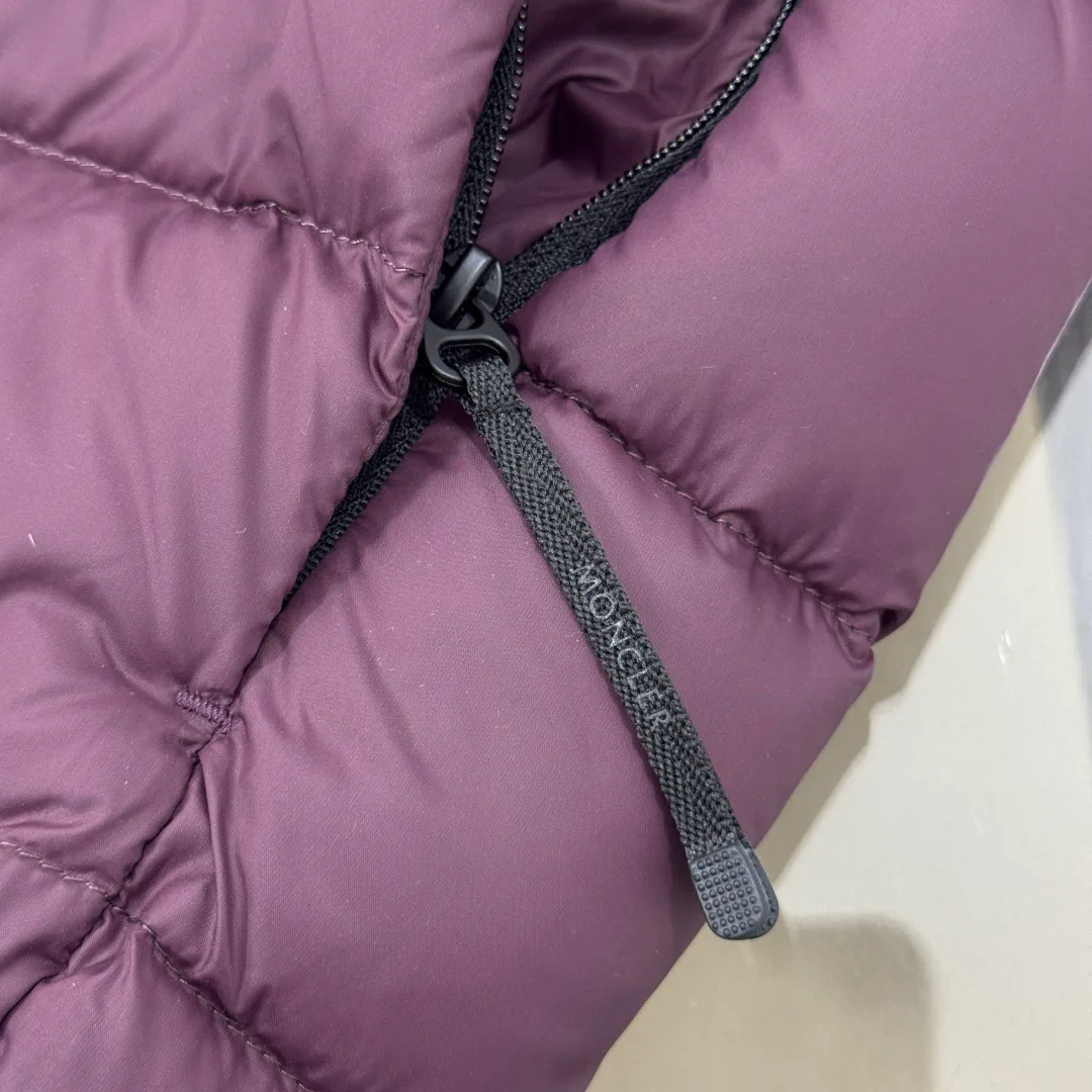 Women's Vests MONCLER 18001983
