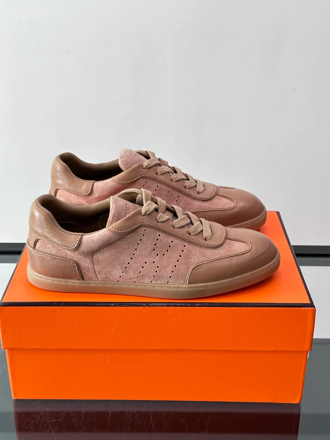 Women's Sneakers HERMES 18102686